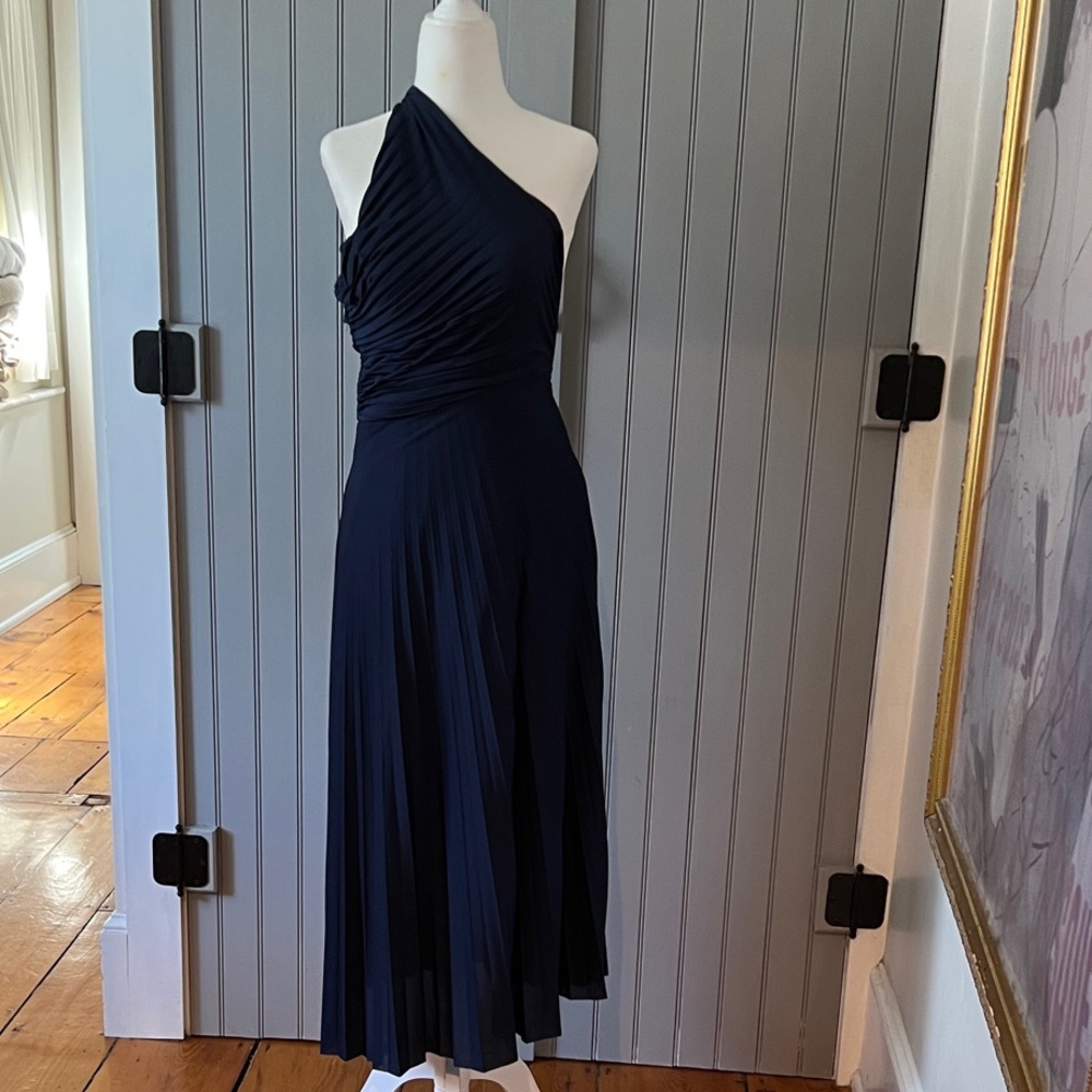 H&M Elegant One-Shoulder Navy Dress